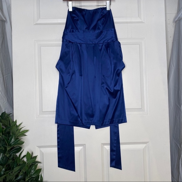 Lauren Conrad Satin Blue Strapless Party Mini Dress Size 12 *Runs Small - Picture 1 of 7